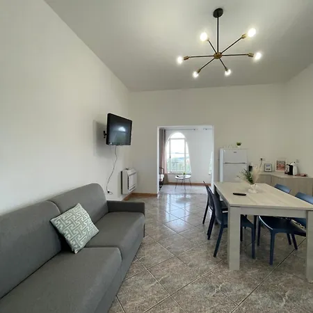 Strenia Guest house