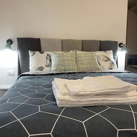 Strenia Guest house